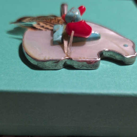 Sajen Bear Pendant - Picture 4 of 6